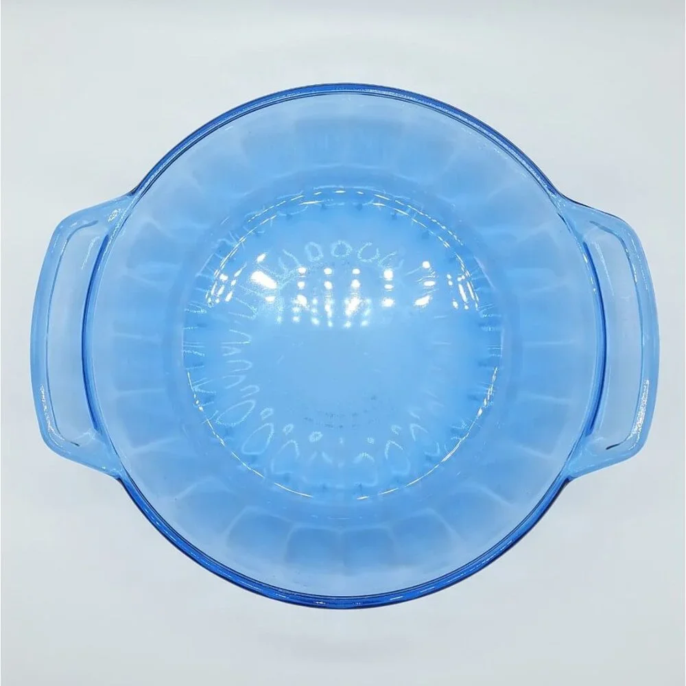 Vintage Anchor Hocking 1.5Qt Blue Fluted Round Casserole Dish with Handles